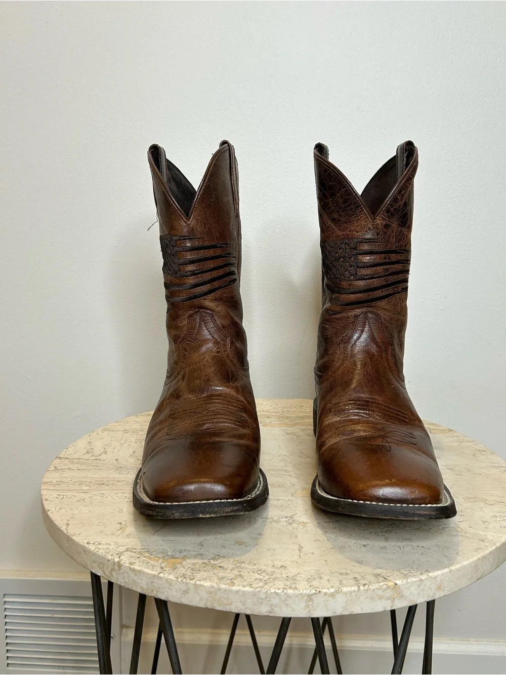 Ariat Men's Brown Leather Cowboy Boots with Stitch Accents Size 11.5D
